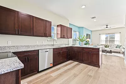 500 Legacy #401, Alvin, TX 77511 - Photo 7