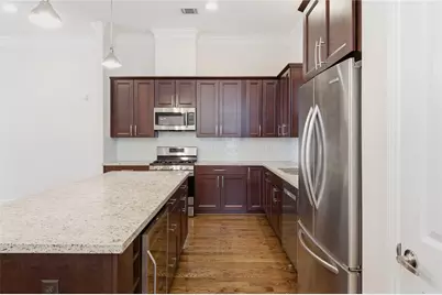 960 W 24th Street, Houston, TX 77008 - Photo 11