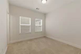 960 W 24th St, Houston, TX 77008 - Photo 27