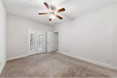 960 W 24th Street, Houston, TX 77008 - Photo 5