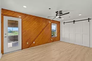 1225 O Neil Rd, Port Bolivar, TX 77650 - Photo 21