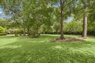 1922 Grand Valley Dr, Houston, TX 77090 - Photo 43