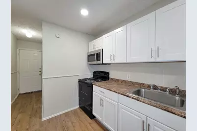 711 Avenue A #4, La Marque, TX 77568 - Photo 11