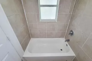 711 Ave A, La Marque, TX 77568 - Photo 15