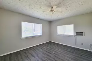711 Ave A, La Marque, TX 77568 - Photo 3