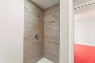 10211 Willowgrove Dr, Houston, TX 77035 - Photo 35