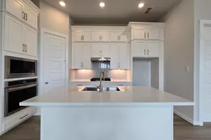 29710 Burcreek Ln, Fulshear, TX 77441 - Photo 11