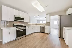 6219 Presidio Dr, Houston, TX 77053 - Photo 11