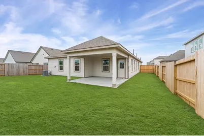 3214 Emerald Hills Dr, Angleton, TX 77516 - Photo 17