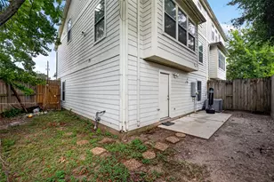 2735 Woodridge Manor Dr, Houston, TX 77087 - Photo 33