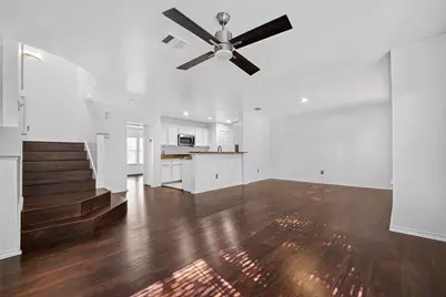 2735 Woodridge Manor Drive, Houston, TX 77087 - Photo 11