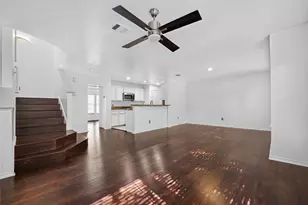 2735 Woodridge Manor Dr, Houston, TX 77087 - Photo 11