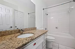 2735 Woodridge Manor Dr, Houston, TX 77087 - Photo 21