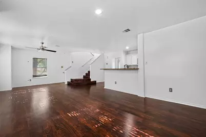 2735 Woodridge Manor Drive, Houston, TX 77087 - Photo 13