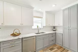 7214 Bayou Woods Dr, Houston, TX 77088 - Photo 23