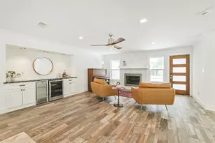 7214 Bayou Woods Dr, Houston, TX 77088 - Photo 13