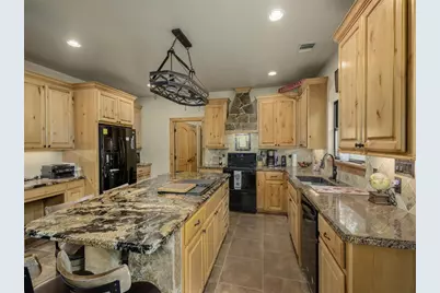 16867 Tierra Buena Drive, Plantersville, TX 77363 - Photo 9