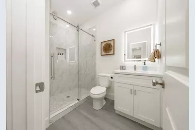 6702 Metro Boulevard #9, Houston, TX 77083 - Photo 9