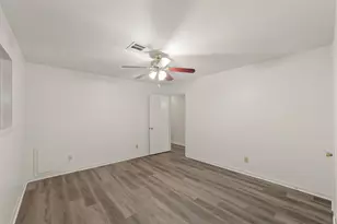 746 Fawn Dr, Houston, TX 77015 - Photo 15