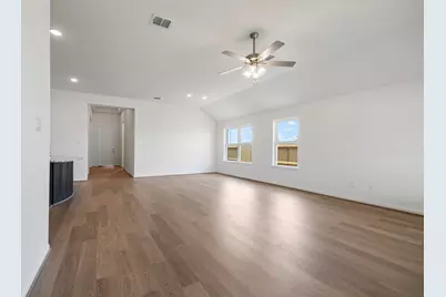 1090 Oakhurst Drive, Dayton, TX 77535 - Photo 21