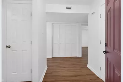 5005 Georgi Lane #38, Houston, TX 77092 - Photo 3