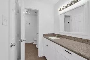 5005 Georgi Ln, Houston, TX 77092 - Photo 19