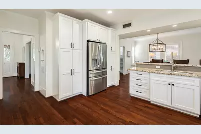 20 Cedar Lawn Drive S, Galveston, TX 77551 - Photo 15