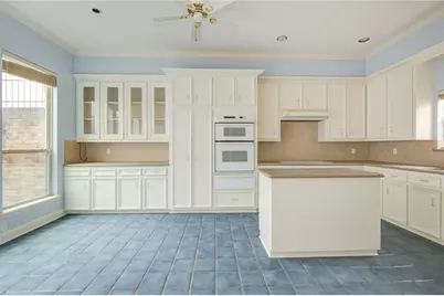 9506 Bayou Brook Street, Houston, TX 77063 - Photo 11