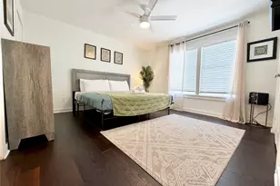 218 W 15th St, Houston, TX 77008 - Photo 9
