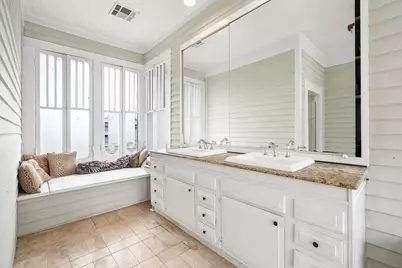 220 Marshall Street, Houston, TX 77006 - Photo 33