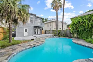 220 Marshall St, Houston, TX 77006 - Photo 1
