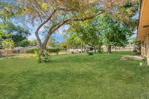 13627 Greenridge Dr, Sugar Land, TX 77498 - Photo 37