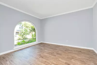 13627 Greenridge Drive, Sugar Land, TX 77498 - Photo 7