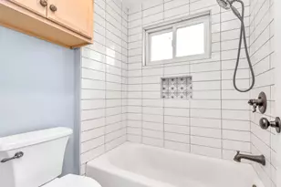 13627 Greenridge Dr, Sugar Land, TX 77498 - Photo 25