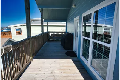 568 County Road 616, Sargent, TX 77414 - Photo 3