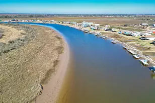 568 County Road 616, Sargent, TX 77414 - Photo 31