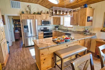 568 County Road 616, Sargent, TX 77414 - Photo 5