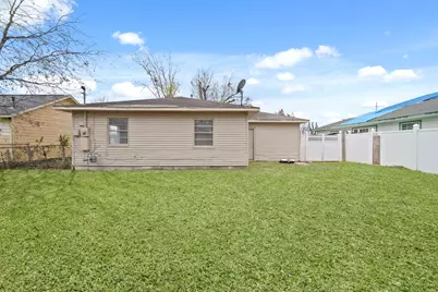 1417 Jennifer Lane, Jacinto City, TX 77029 - Photo 9