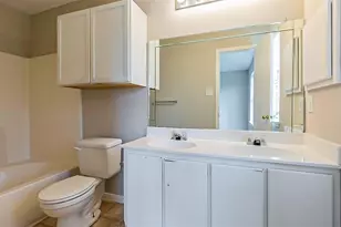 7143 Chickory Woods Ln, Houston, TX 77083 - Photo 11