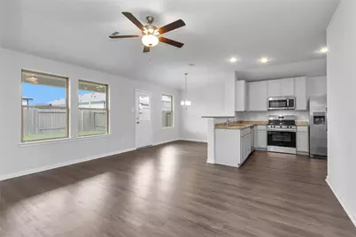 1216 Haverford Lane, Dayton, TX 77535 - Photo 5