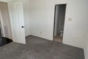 8306 Oakhaven Rd, La Porte, TX 77571 - Photo 7