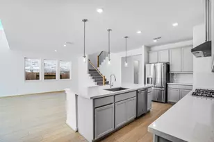 9214 Idalia Vis Ln, Cypress, TX 77433 - Photo 5