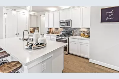 9214 Idalia Vista Lane, Cypress, TX 77433 - Photo 11