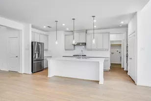 9214 Idalia Vis Ln, Cypress, TX 77433 - Photo 3