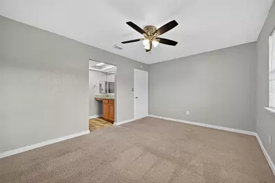 10402 Gulfstream Lane, Sugar Land, TX 77498 - Photo 15