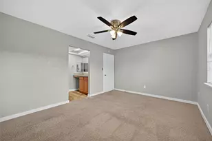 10402 Gulfstream Ln, Sugar Land, TX 77498 - Photo 15