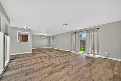 10402 Gulfstream Lane, Sugar Land, TX 77498 - Photo 11