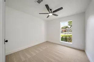 10836 Mesquite Dr, La Porte, TX 77571 - Photo 17