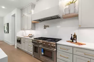 9350 Rosstown Way, Houston, TX 77080 - Photo 15