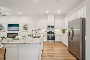 13219 Retiro Dr, Houston, TX 77047 - Photo 9